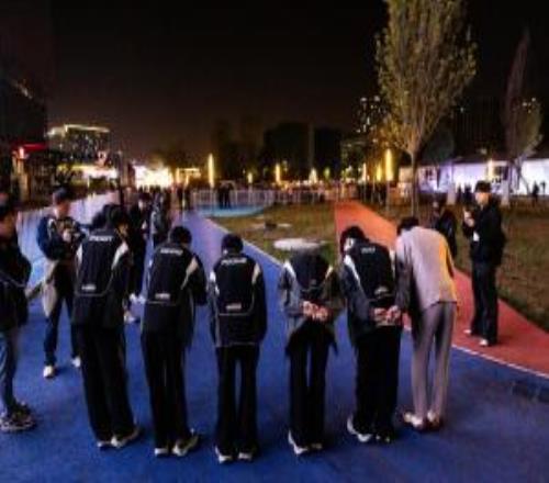 持球人被迫